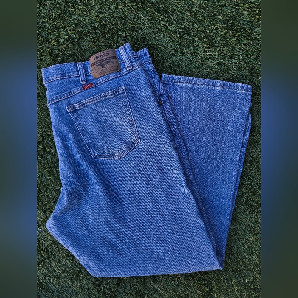 Wrangler Men's Blue Jeans